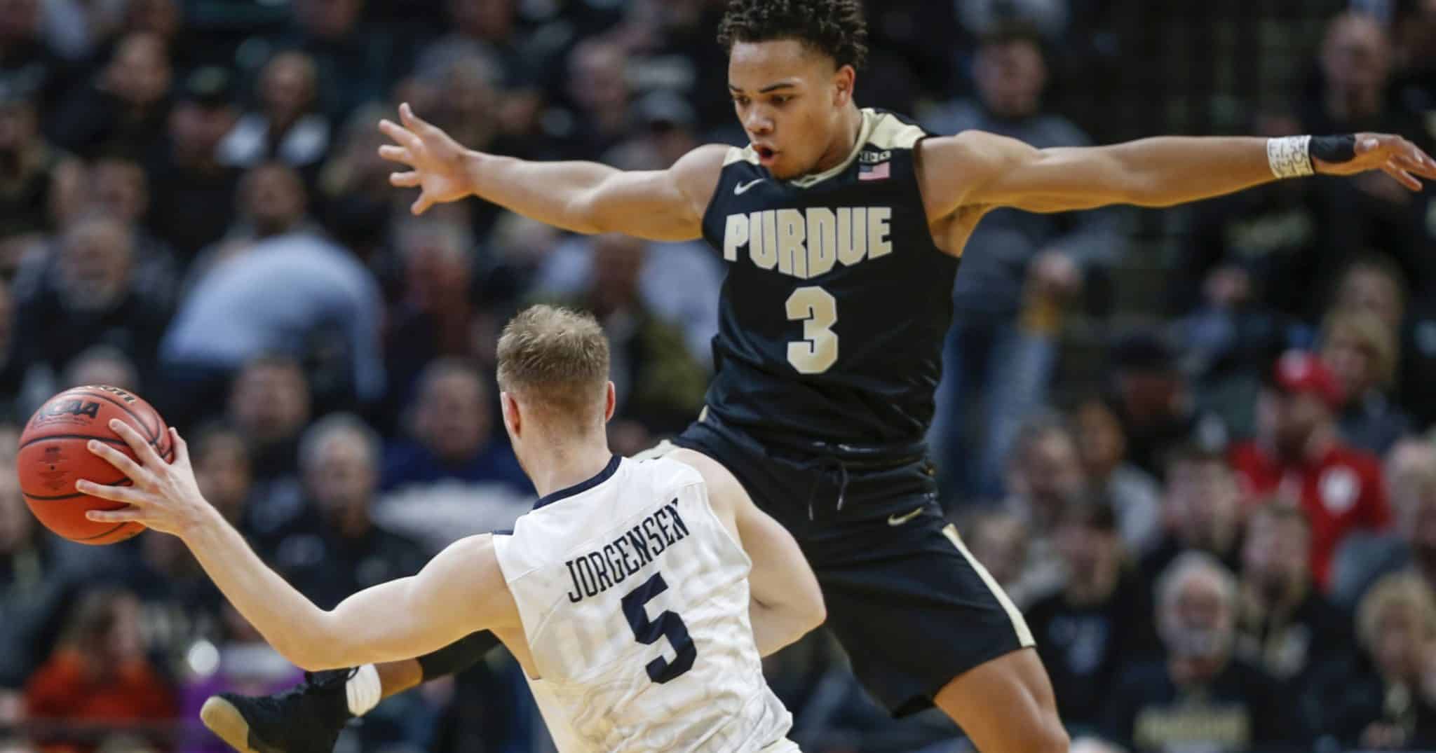 East – Purdue a fatica, West Virginia facile