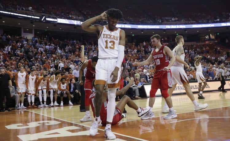 Texas e K-State cadono, Kansas sopravvive