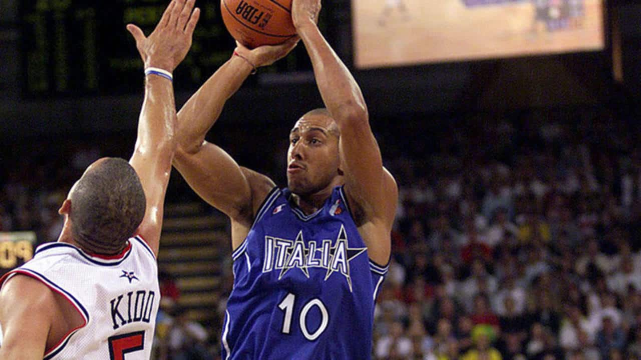 I migliori giocatori di basket italiani nati negli anni ’70