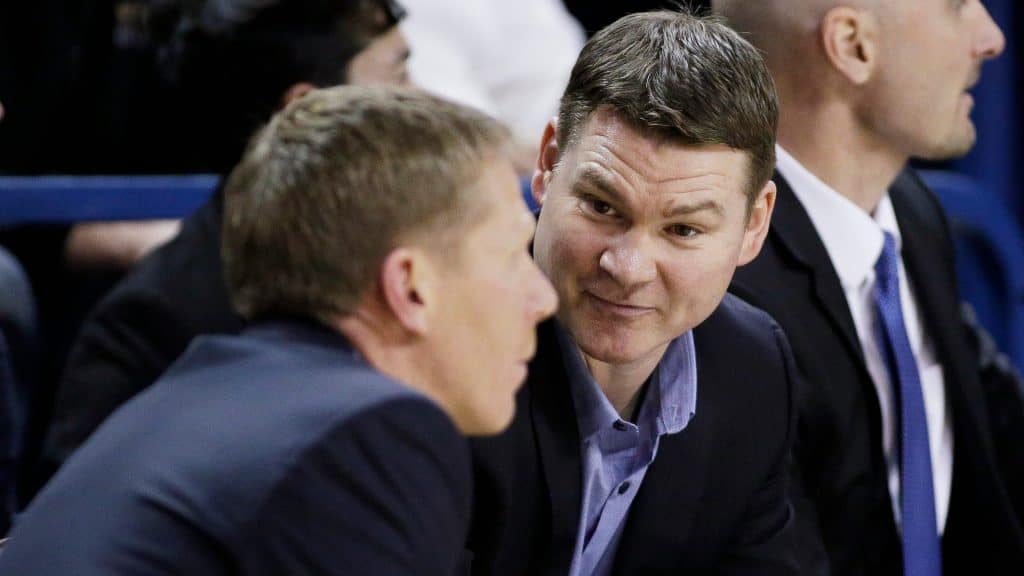 BasketballNcaa - Tommy Lloyd
